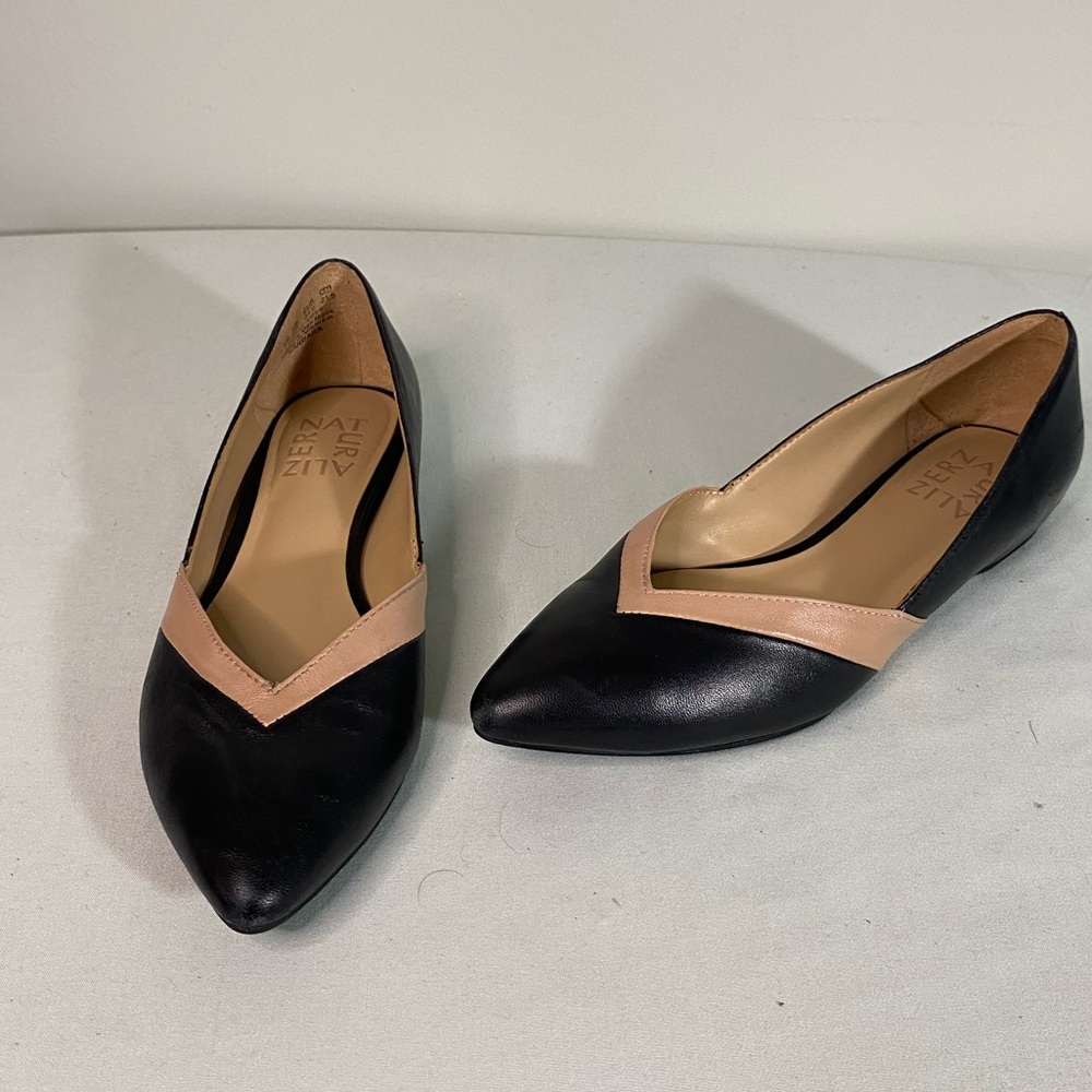 Naturalizer pointed toe flats classic